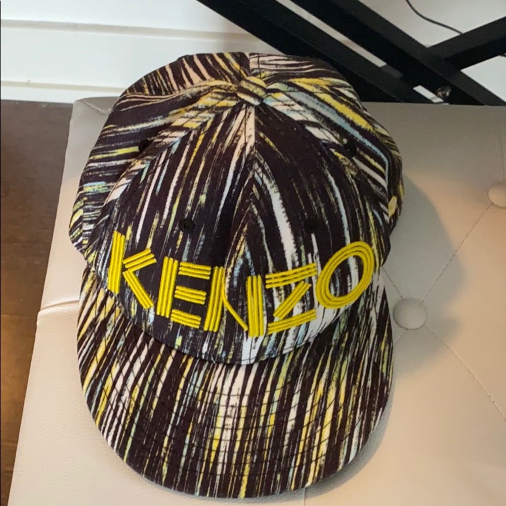 Kenzo hat